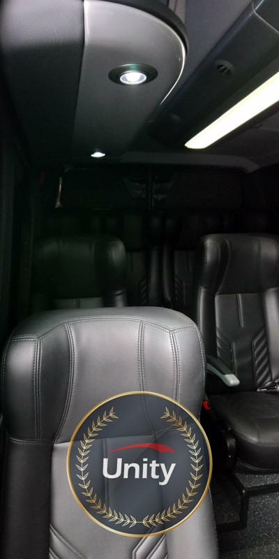 Van de Luxo para transporte executivo em Campos do Jordão