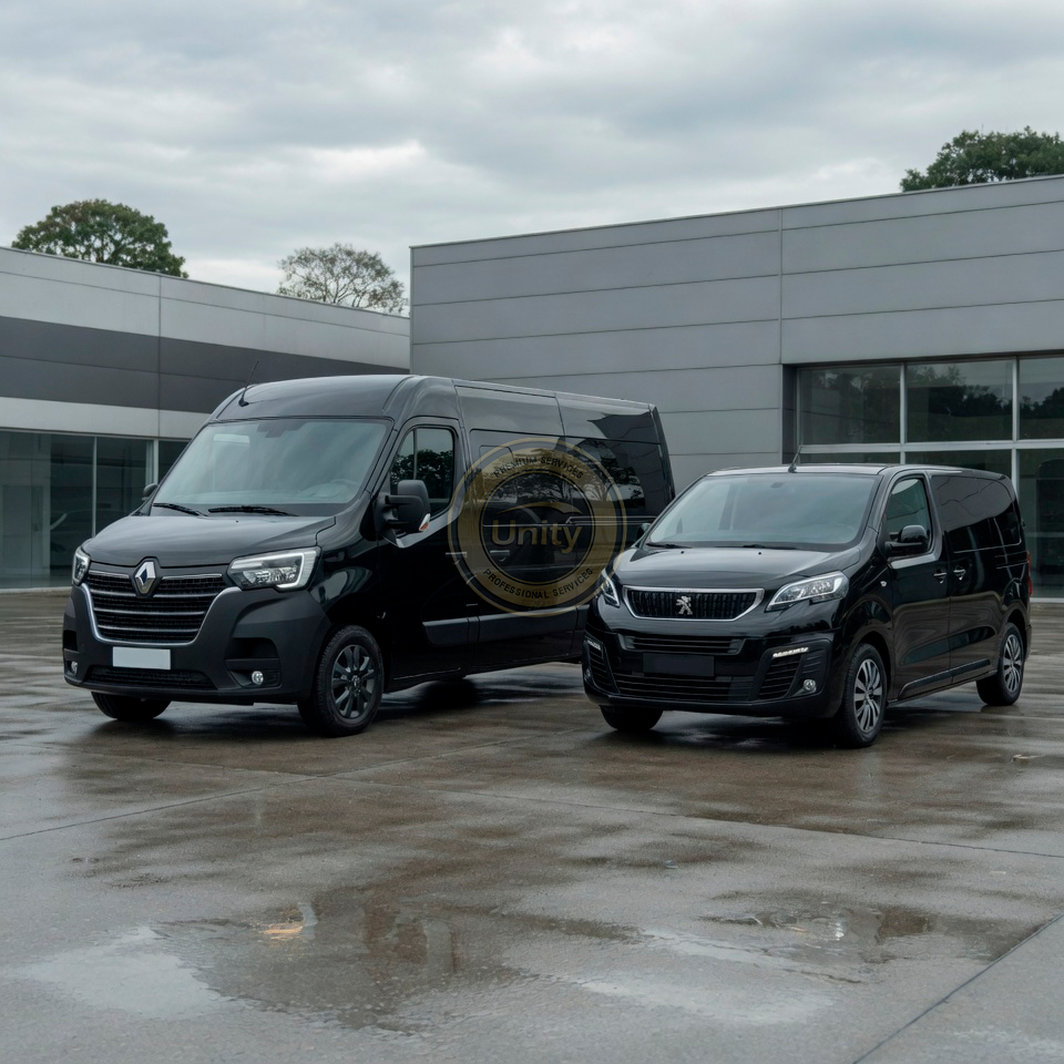 van e minivan da unity vans juntas para locação de van e minivan com motorista